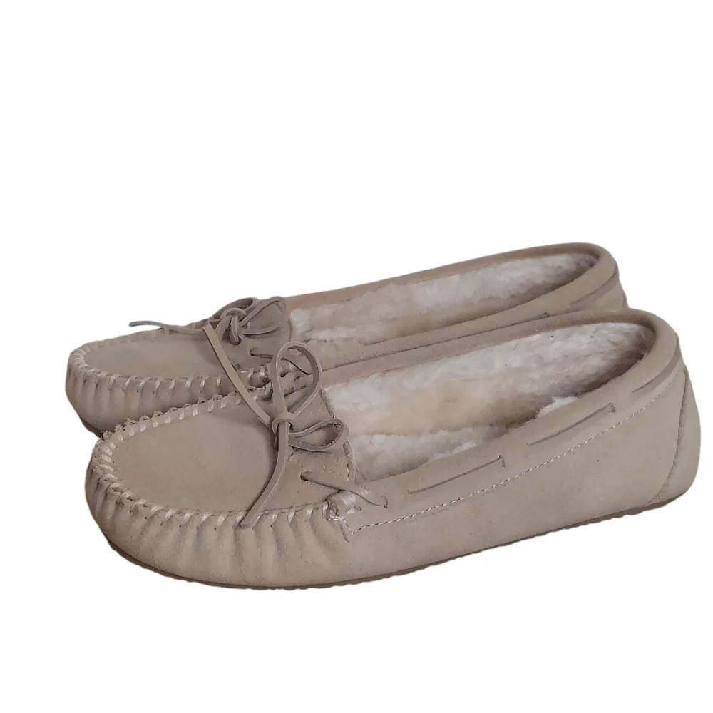 Minnetonka Moccasin Suede Faux Fur Lined Slippers‎ Women's - Picture 4 of 16